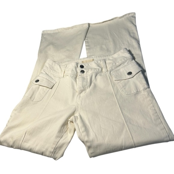 Altered State Emberly White Front Pocket Flare Jeans Sz Small - Picture 8 of 14
